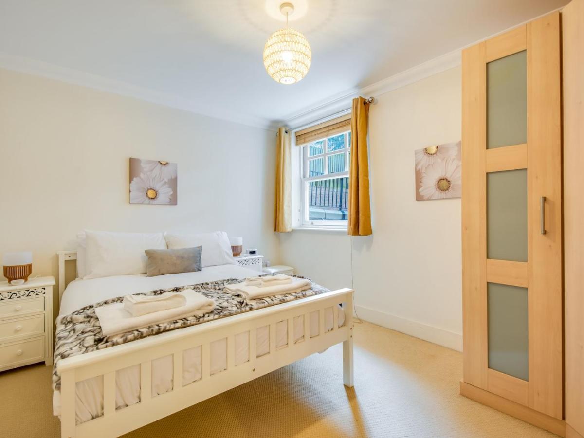 Pass The Keys Quiet 2-Bed Apartment On The Ground Floor Canterbury Eksteriør bilde