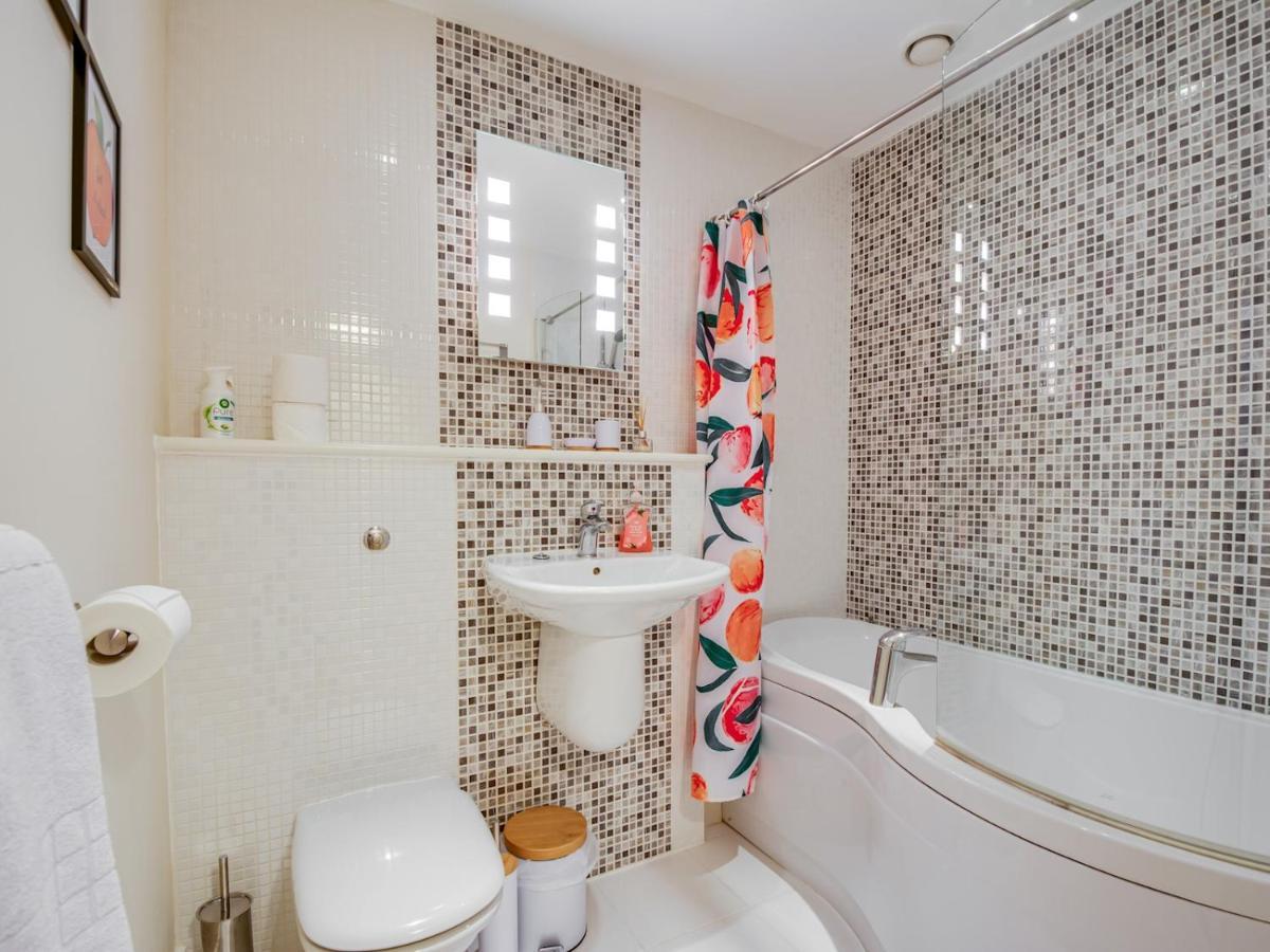 Pass The Keys Quiet 2-Bed Apartment On The Ground Floor Canterbury Eksteriør bilde