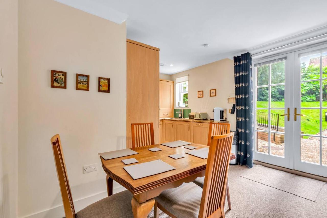 Pass The Keys Quiet 2-Bed Apartment On The Ground Floor Canterbury Eksteriør bilde