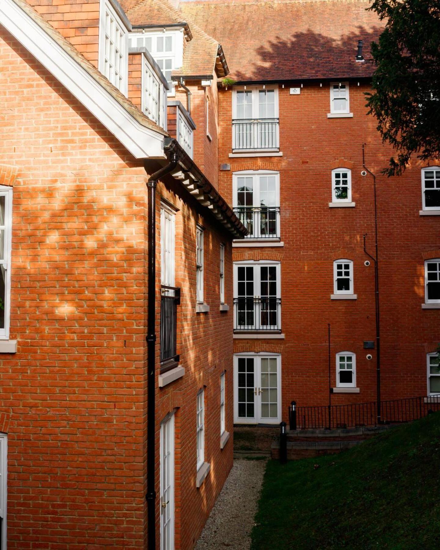 Pass The Keys Quiet 2-Bed Apartment On The Ground Floor Canterbury Eksteriør bilde